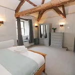 بيت للعطل Castle Hill ميدلهام
